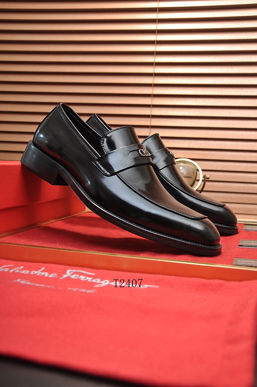 Ferragamo sz38-44 73